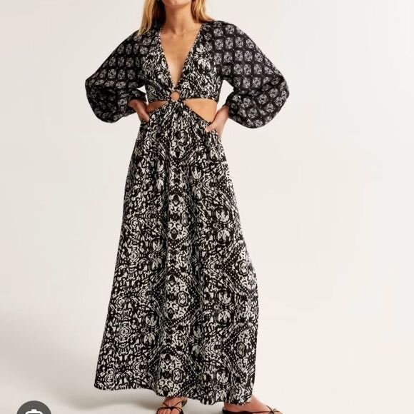 Abercrombie & Fitch Dresses & Skirts - Abercrombie & Fitch‎ Black White Boho Ring Cutout Maxi Dress LP Long Sleeve